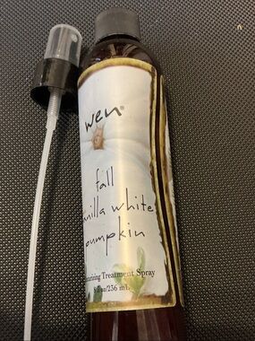 NWT WEN Fall Vanilla White Pumpkin Moisturizing Treatment Spray - LWhite, Black
